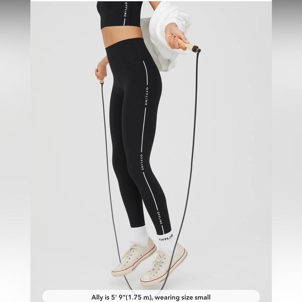OFFLINE By Aerie Black Goals Logo Legging